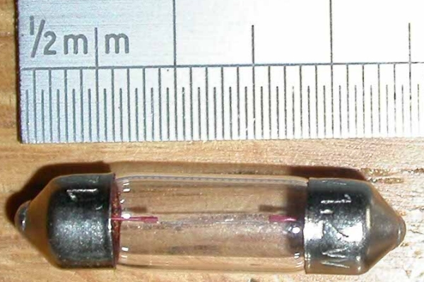 SI-05-001 - Lamp: Festoon 12 volt 1.2 Watt - (24 x 6 mm) 