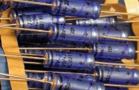 Axial Capacitors